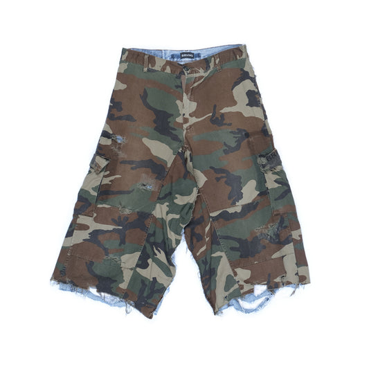 WOODLAND CAMO HYBRID SHORTS
